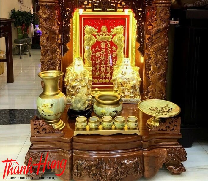 Bàn thờ Thần Tài và Thổ Địa cần phải được thờ riêng