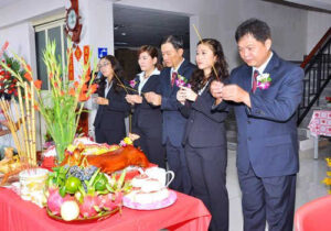 Tầm quan trọng của việc đọc văn khấn chuyển văn phòng