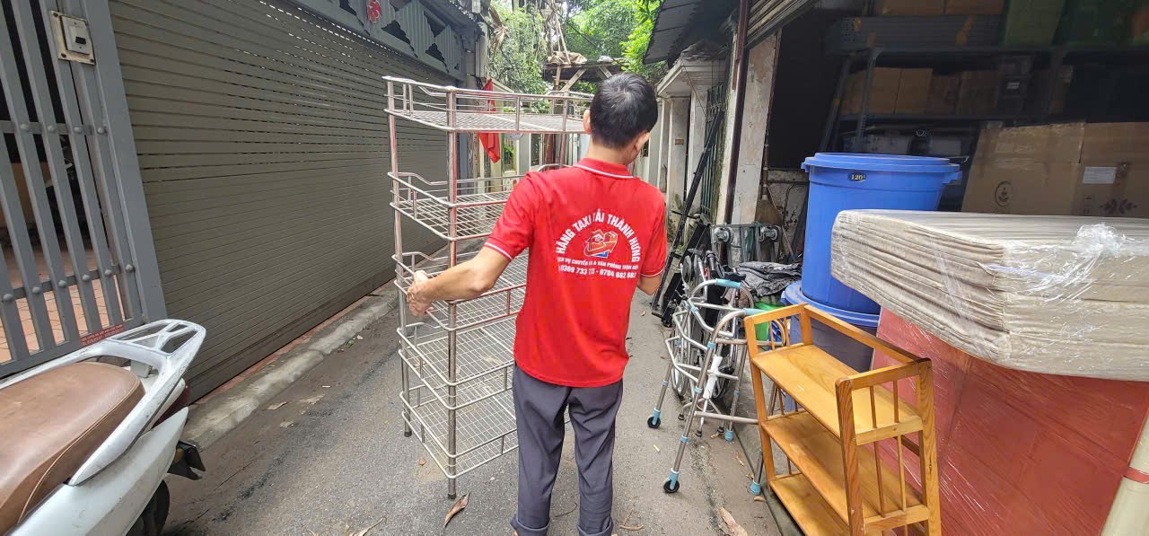 Hãng taxi tải thành hưng