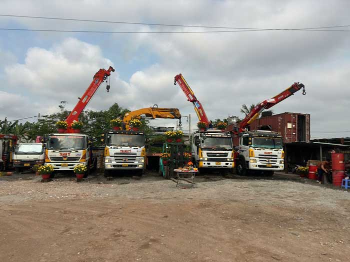 Những yếu tố ảnh hưởng đến giá thuê xe cẩu